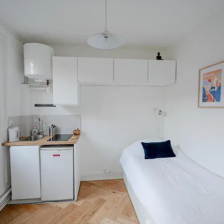 Διαμέρισμα Cozy Studio In The Batignolles Neighborhood *