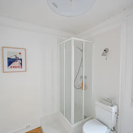 Cozy Studio In The Batignolles Neighborhood *